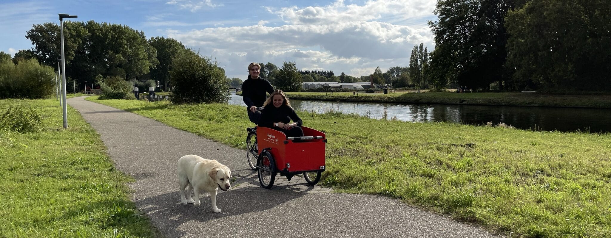 bakfiets huren in leiden fietsverhuur EasyFiets 1